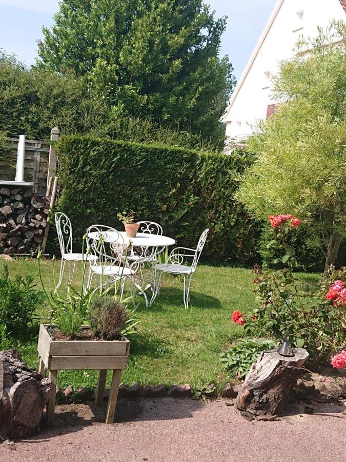 Joyeux Reveil Bed & Breakfast Courseulles-sur-Mer Dış mekan fotoğraf