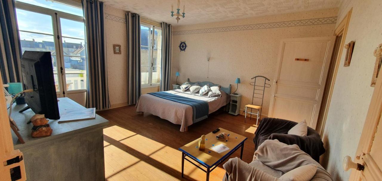 Joyeux Reveil Bed & Breakfast Courseulles-sur-Mer Dış mekan fotoğraf