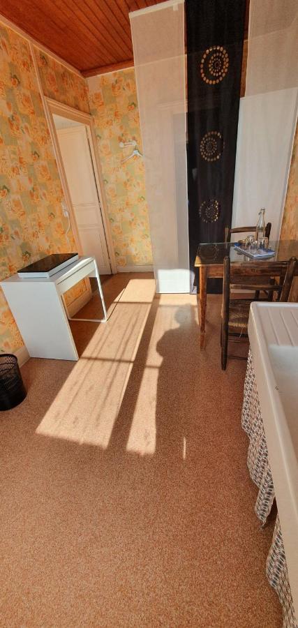Joyeux Reveil Bed & Breakfast Courseulles-sur-Mer Dış mekan fotoğraf