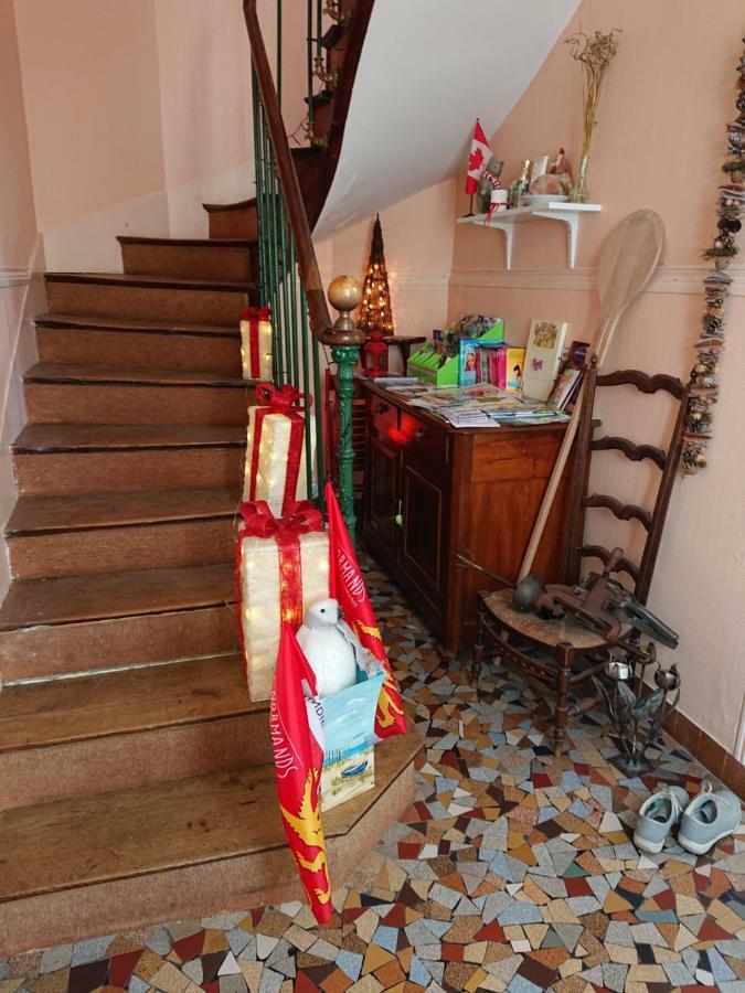 Joyeux Reveil Bed & Breakfast Courseulles-sur-Mer Dış mekan fotoğraf